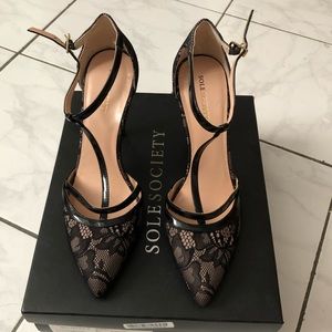 Sole Society Black Lace closed toe heels